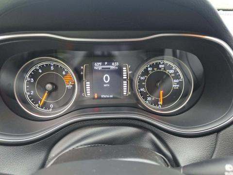 JEEP LATITUDE PLUS - 5