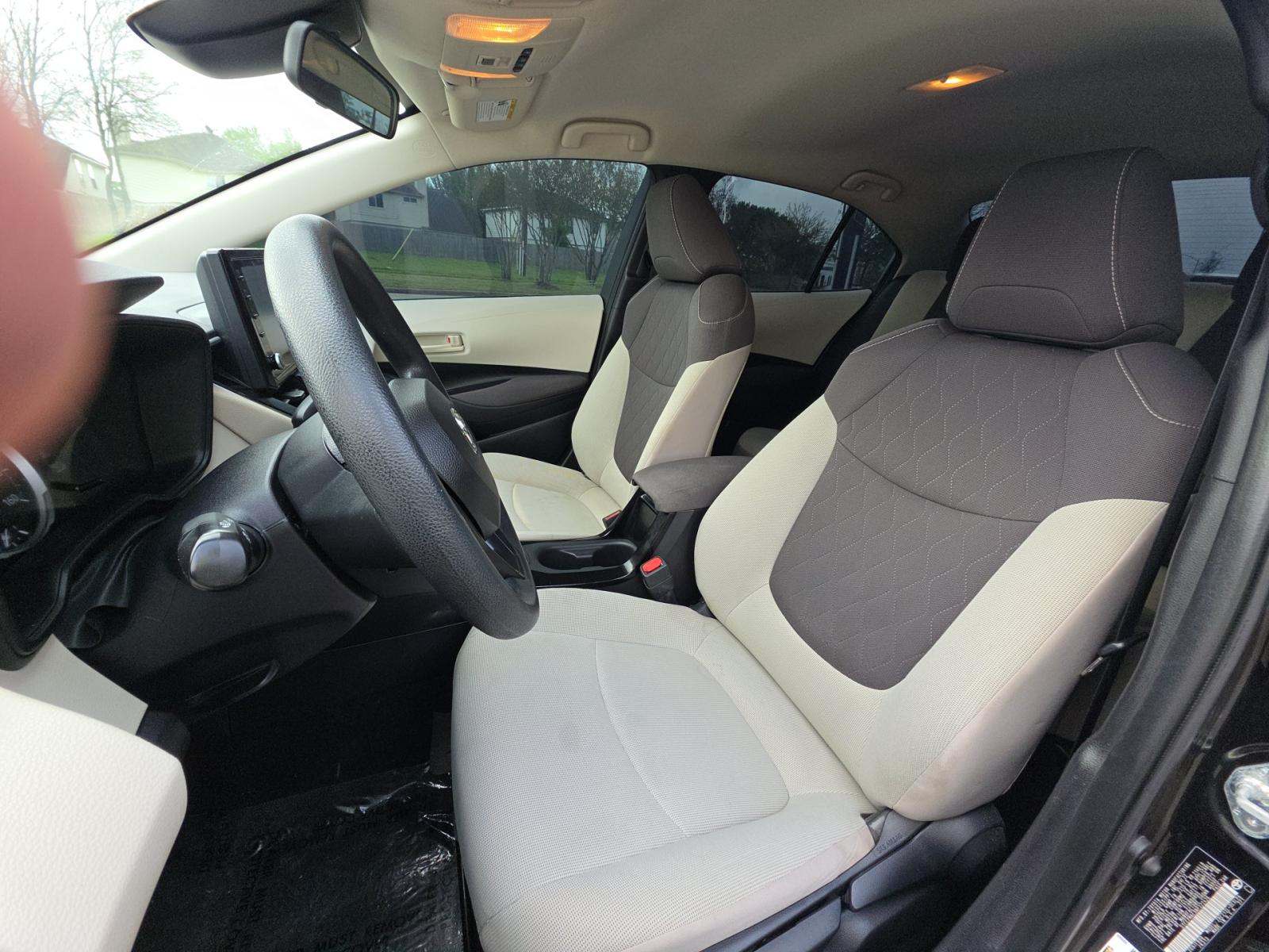 2022 Toyota Corolla LE FWD