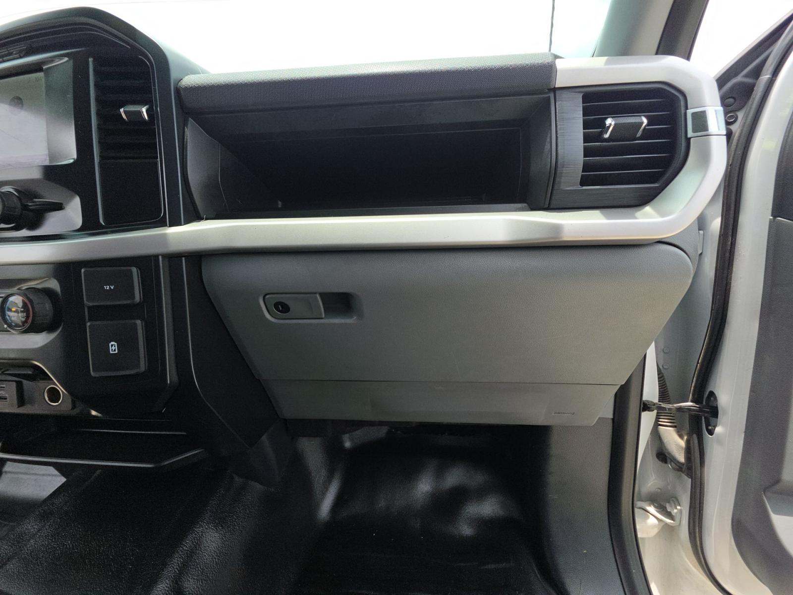 2022 Ford F-150 XL RWD