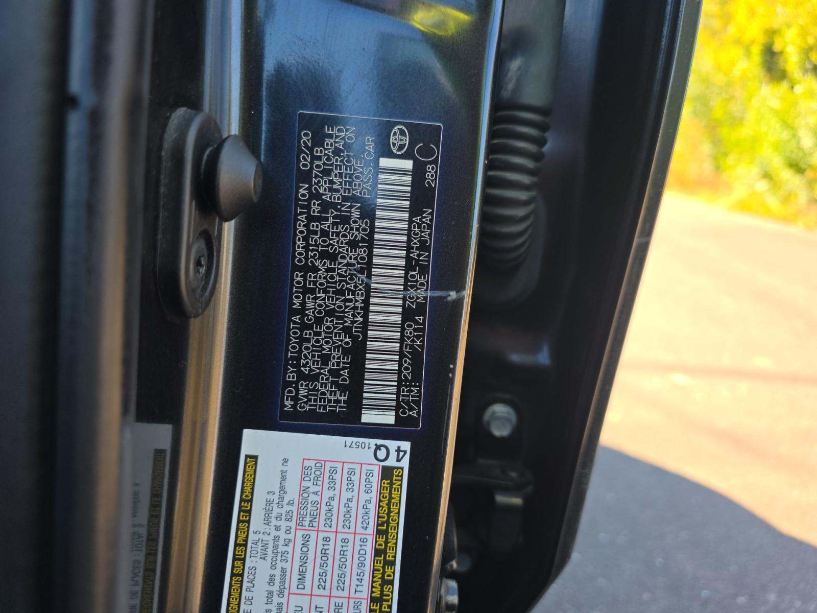 2020 Toyota C-HR XLE FWD