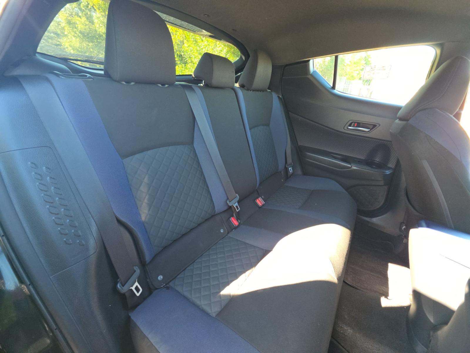 2020 Toyota C-HR XLE FWD