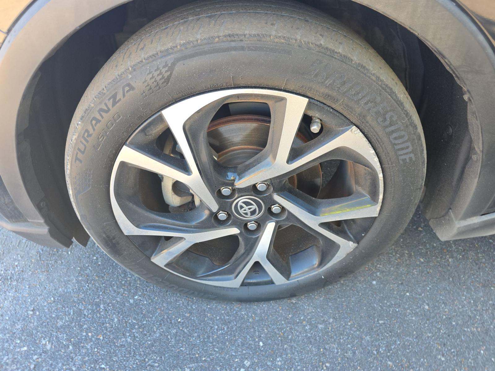 2020 Toyota C-HR XLE FWD