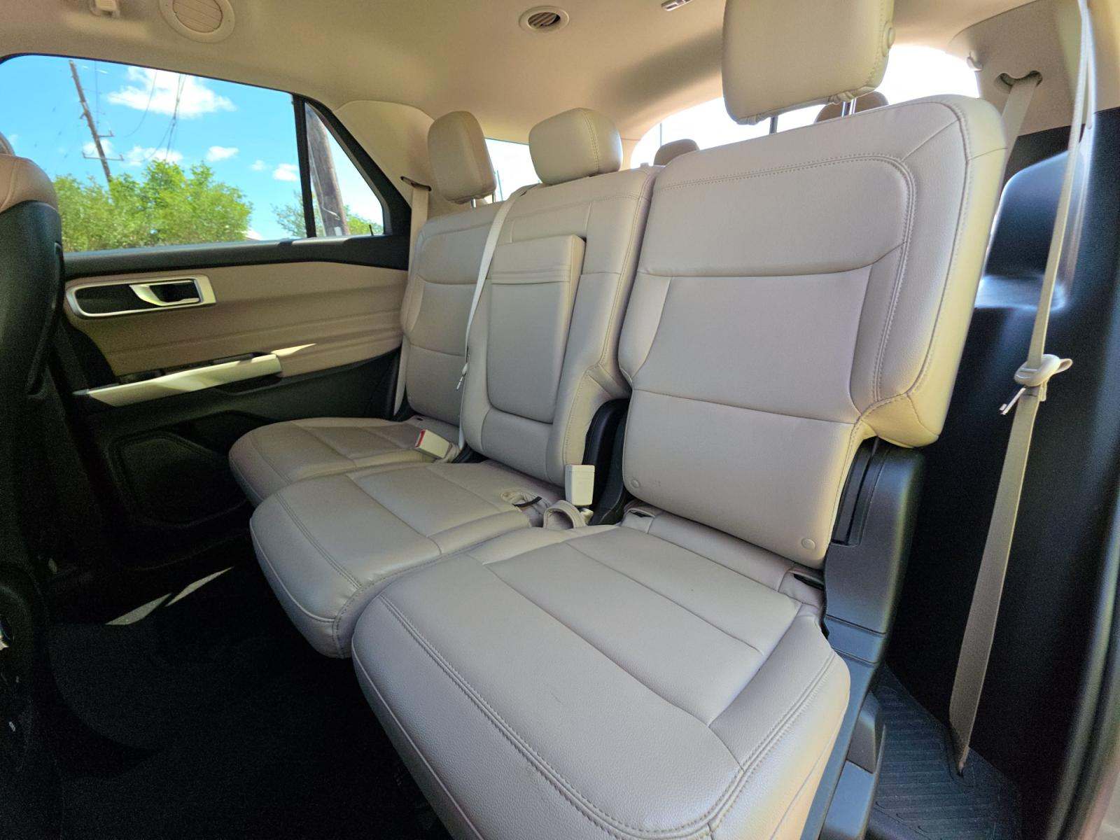 FORD EXPLORER - 9