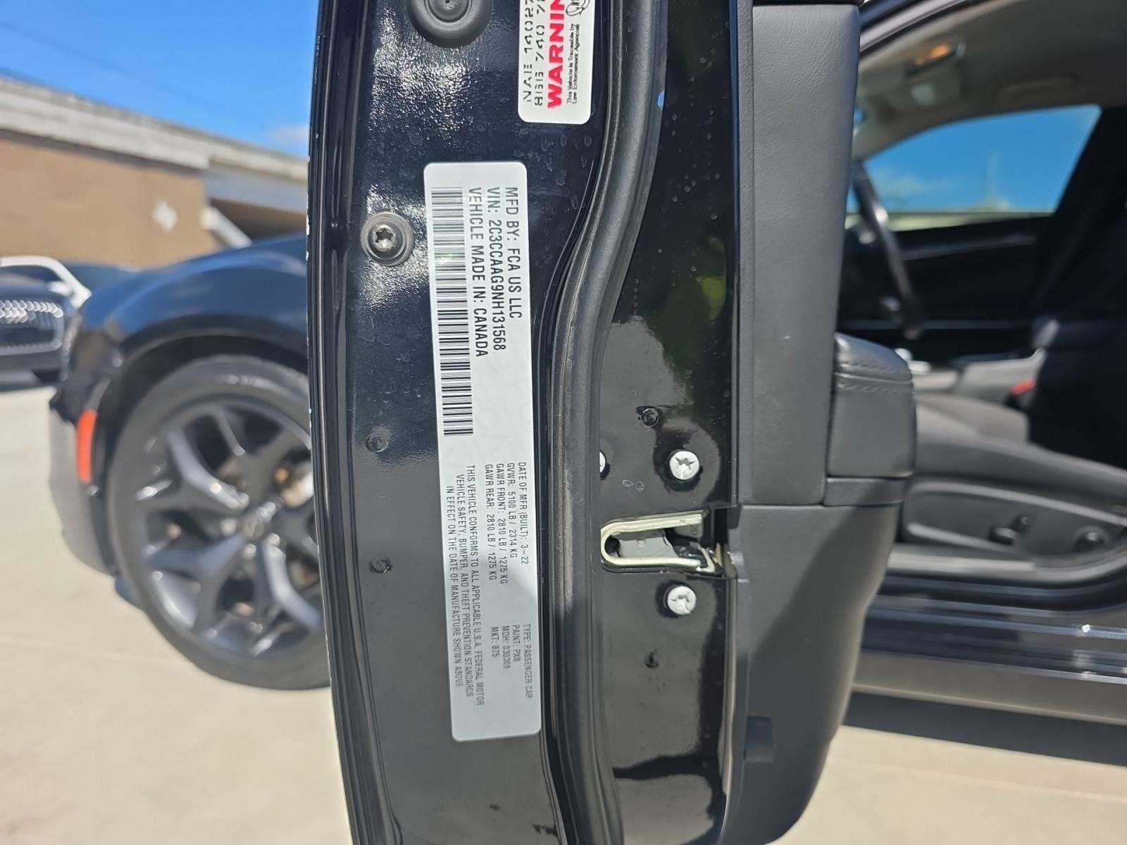 2022 Chrysler 300 Touring RWD