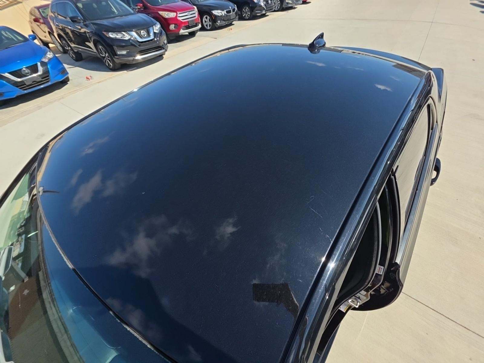 2022 Chrysler 300 Touring RWD