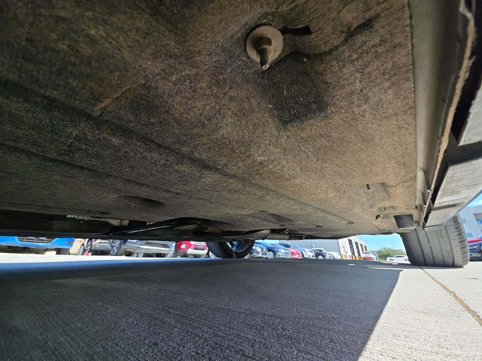 2022 Chrysler 300 Touring RWD