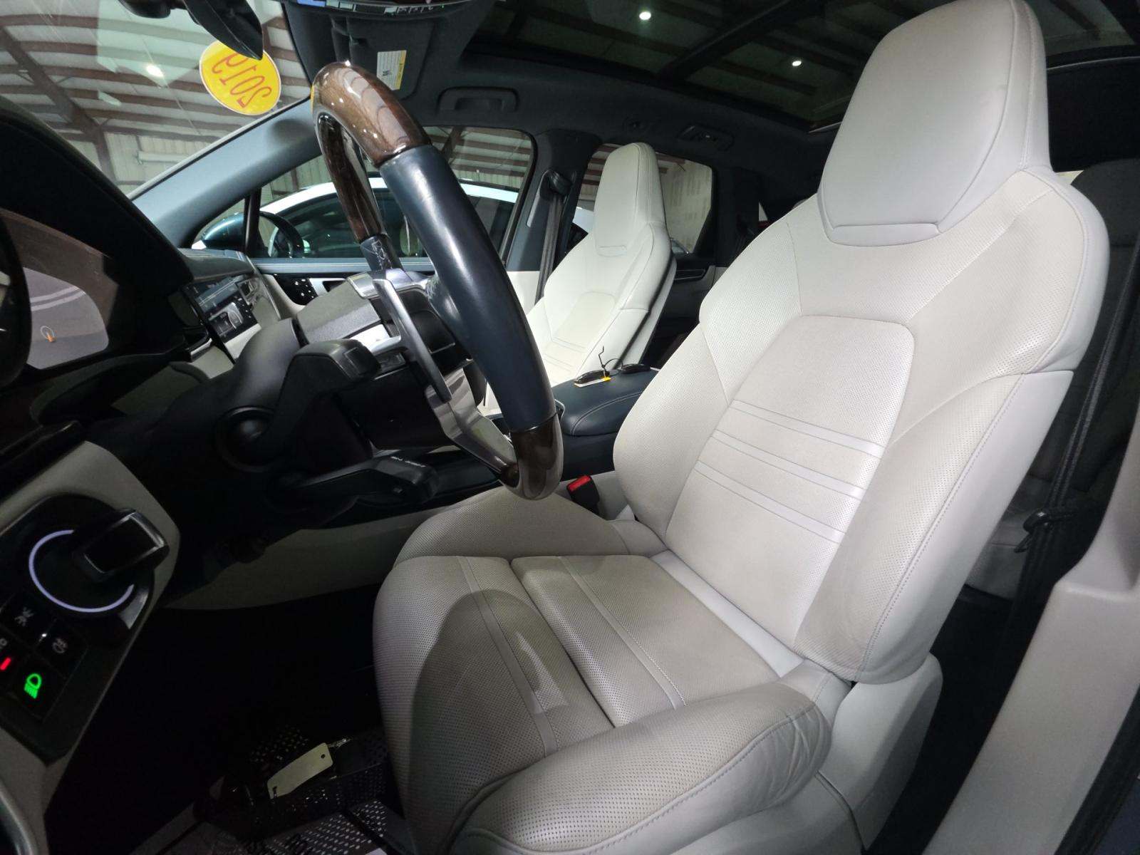 PORSCHE CAYENNE - 6