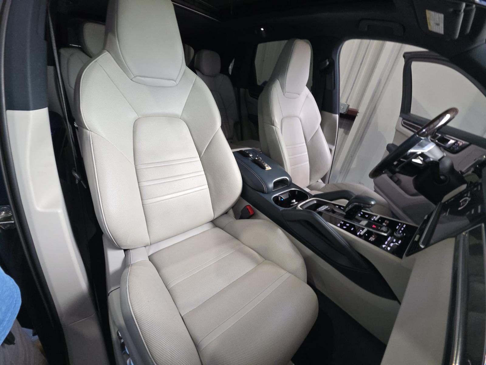 2019 Porsche Cayenne Base AWD