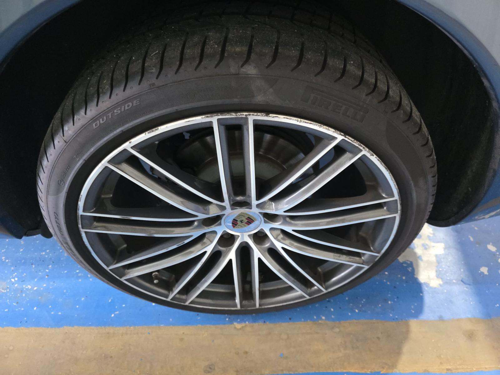 2019 Porsche Cayenne Base AWD