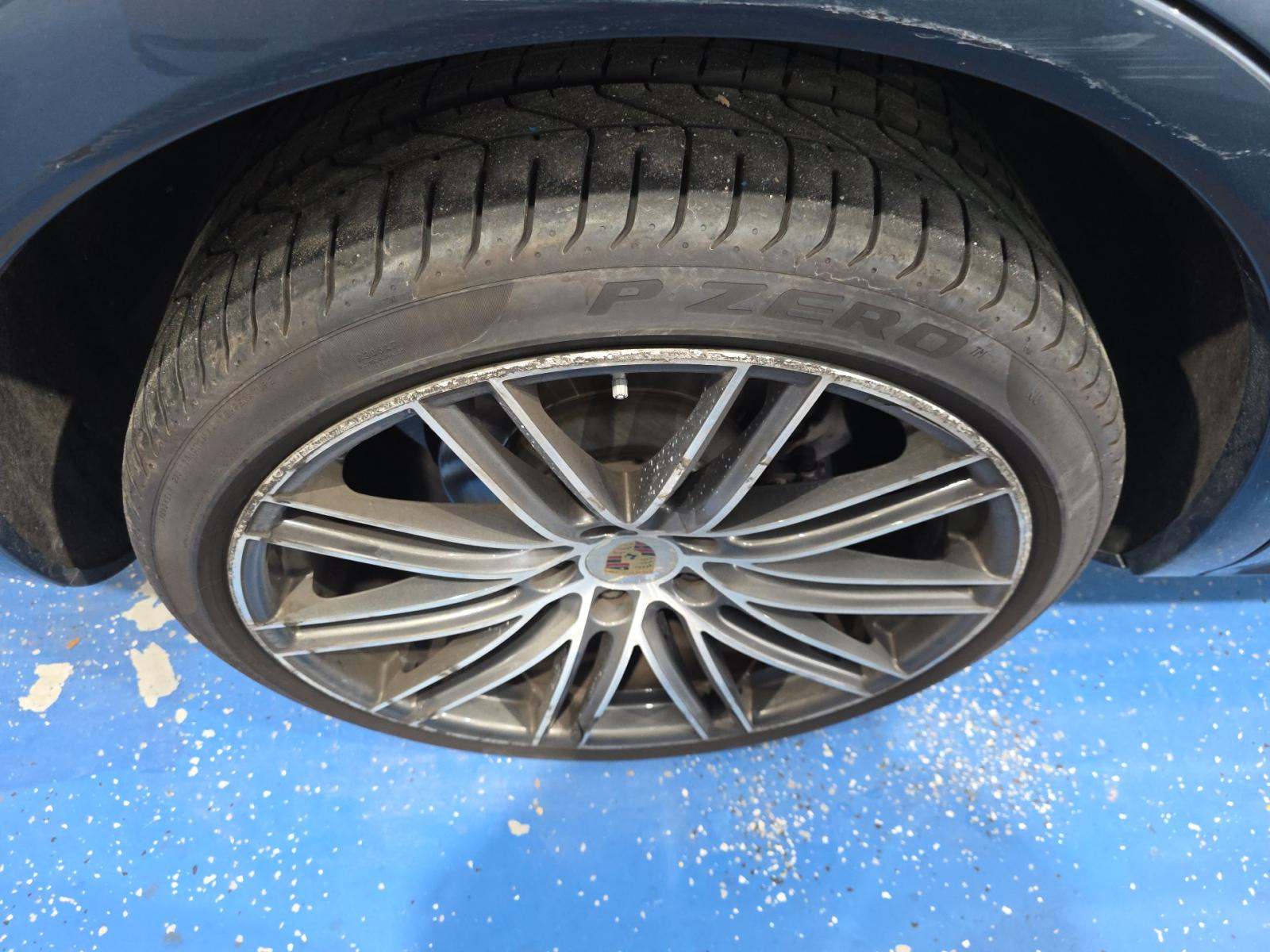 2019 Porsche Cayenne Base AWD
