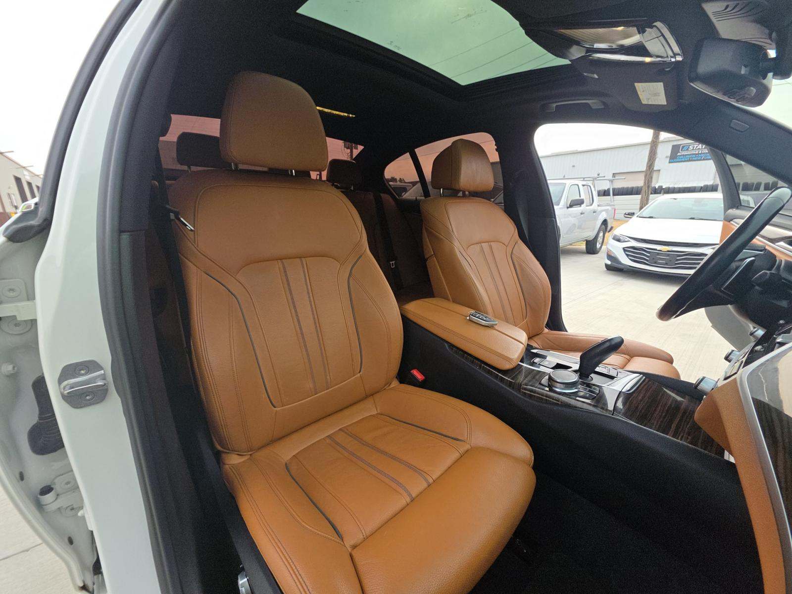 2019 BMW 5 Series 530i RWD