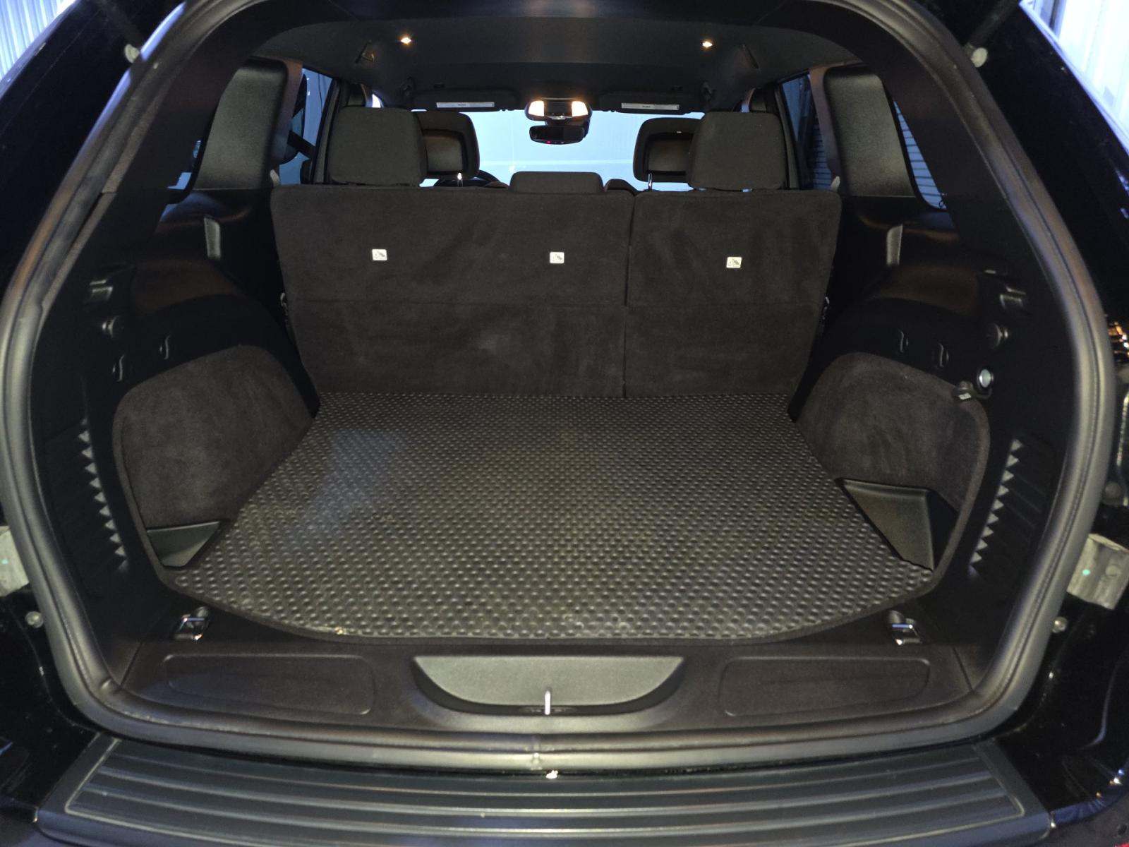 2020 Jeep Grand Cherokee Laredo E Edition RWD