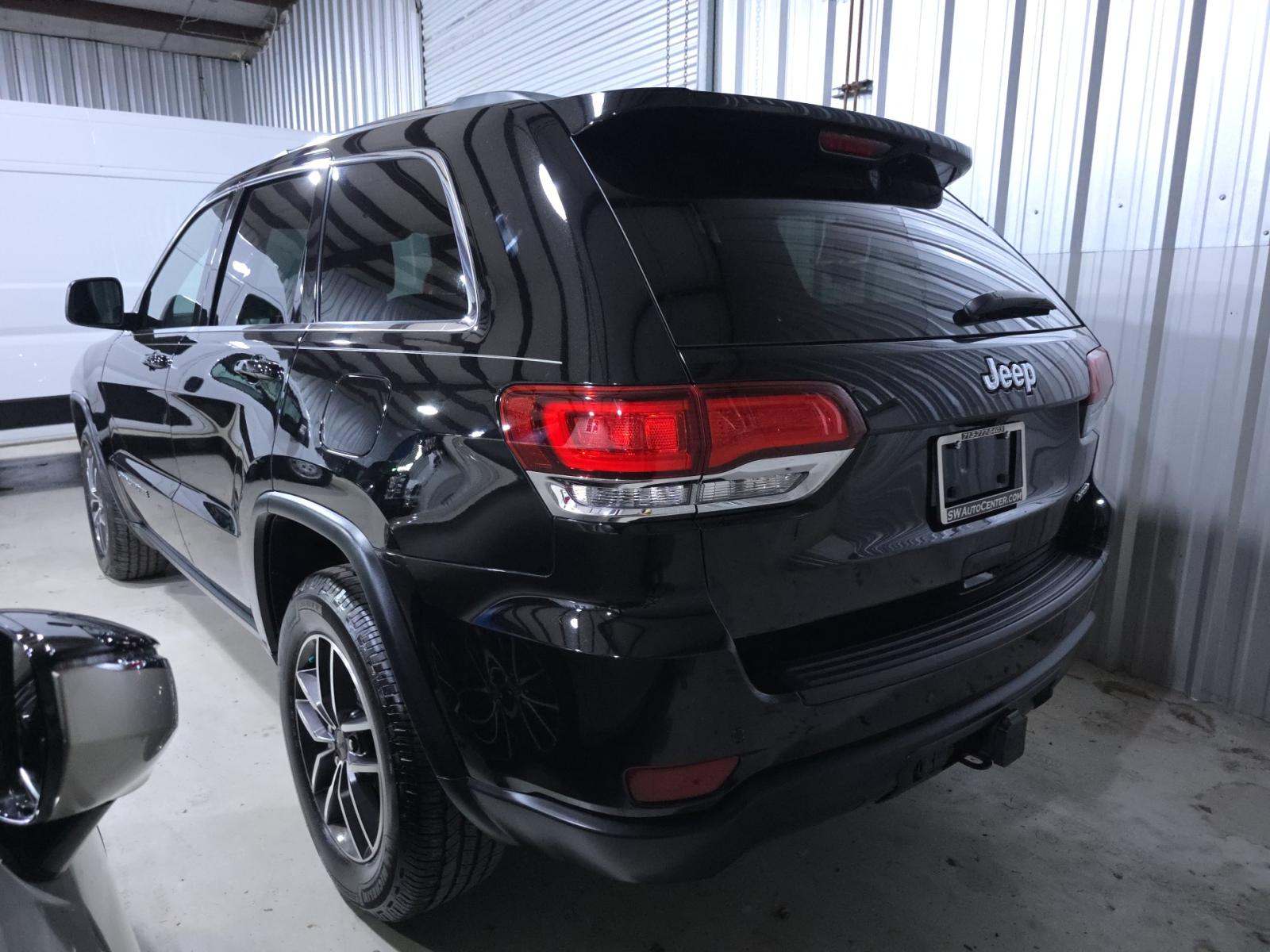 2020 Jeep Grand Cherokee Laredo E Edition RWD