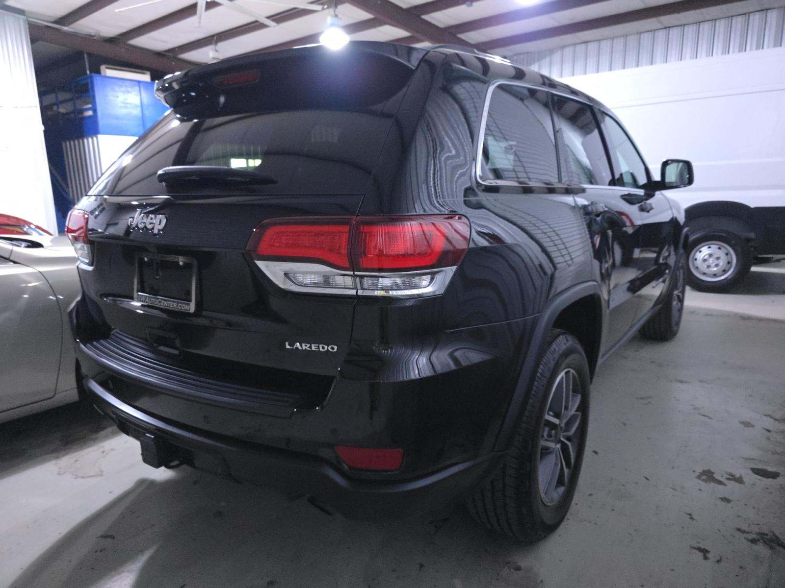 2020 Jeep Grand Cherokee Laredo E Edition RWD