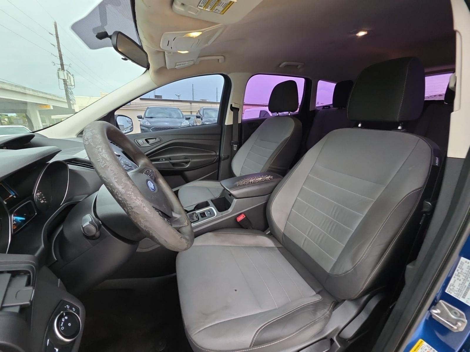 2017 Ford Escape S FWD