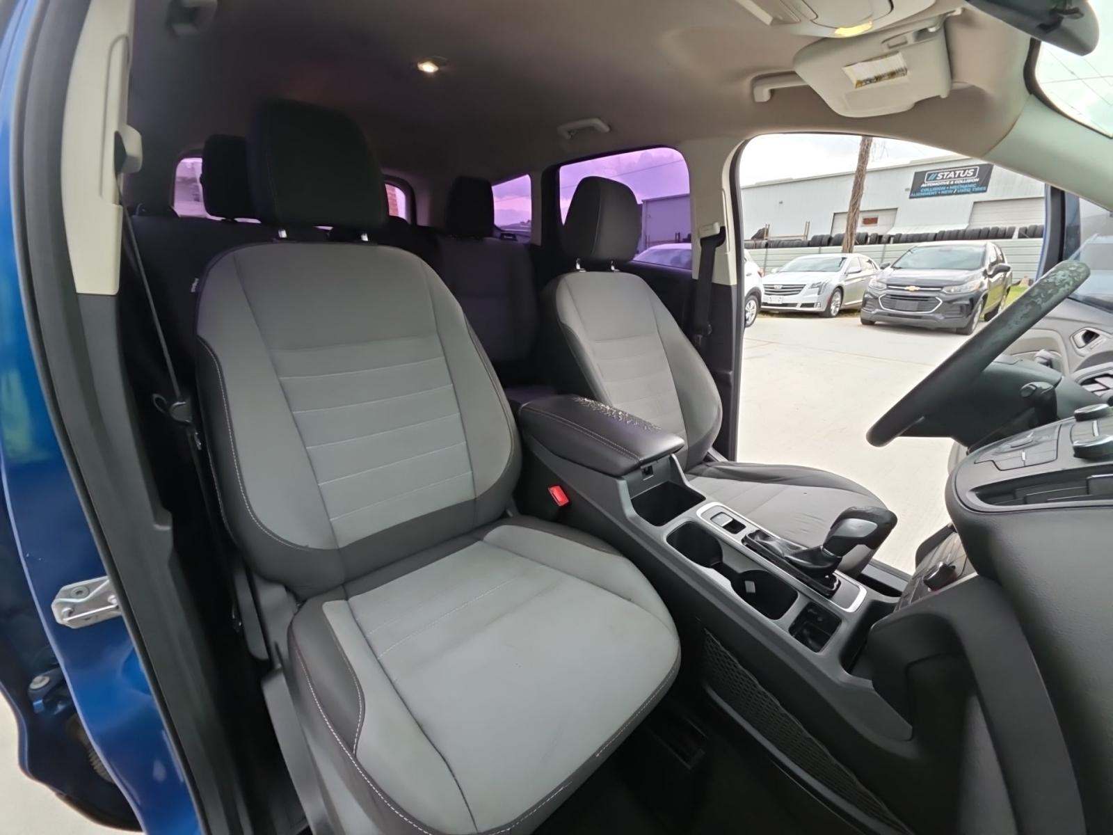 2017 Ford Escape S FWD