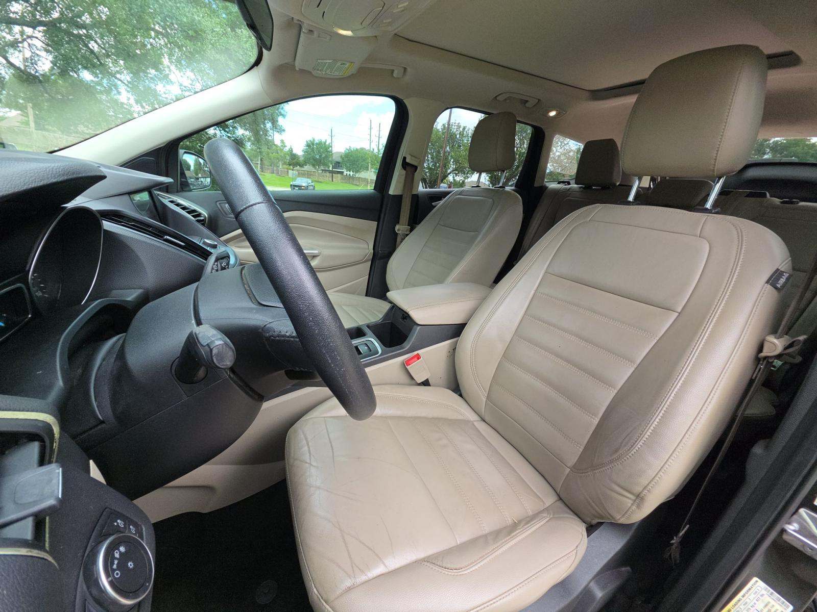 FORD ESCAPE - 6
