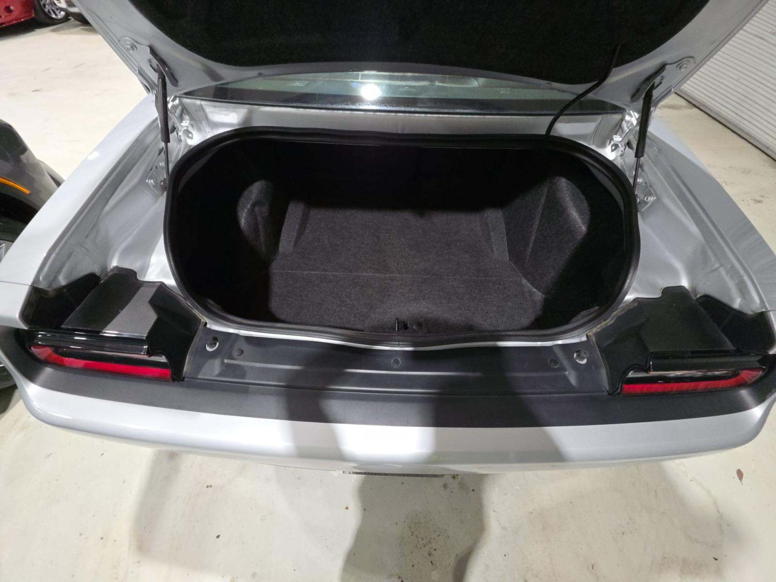 2023 Dodge Challenger R/T Scat Pack RWD
