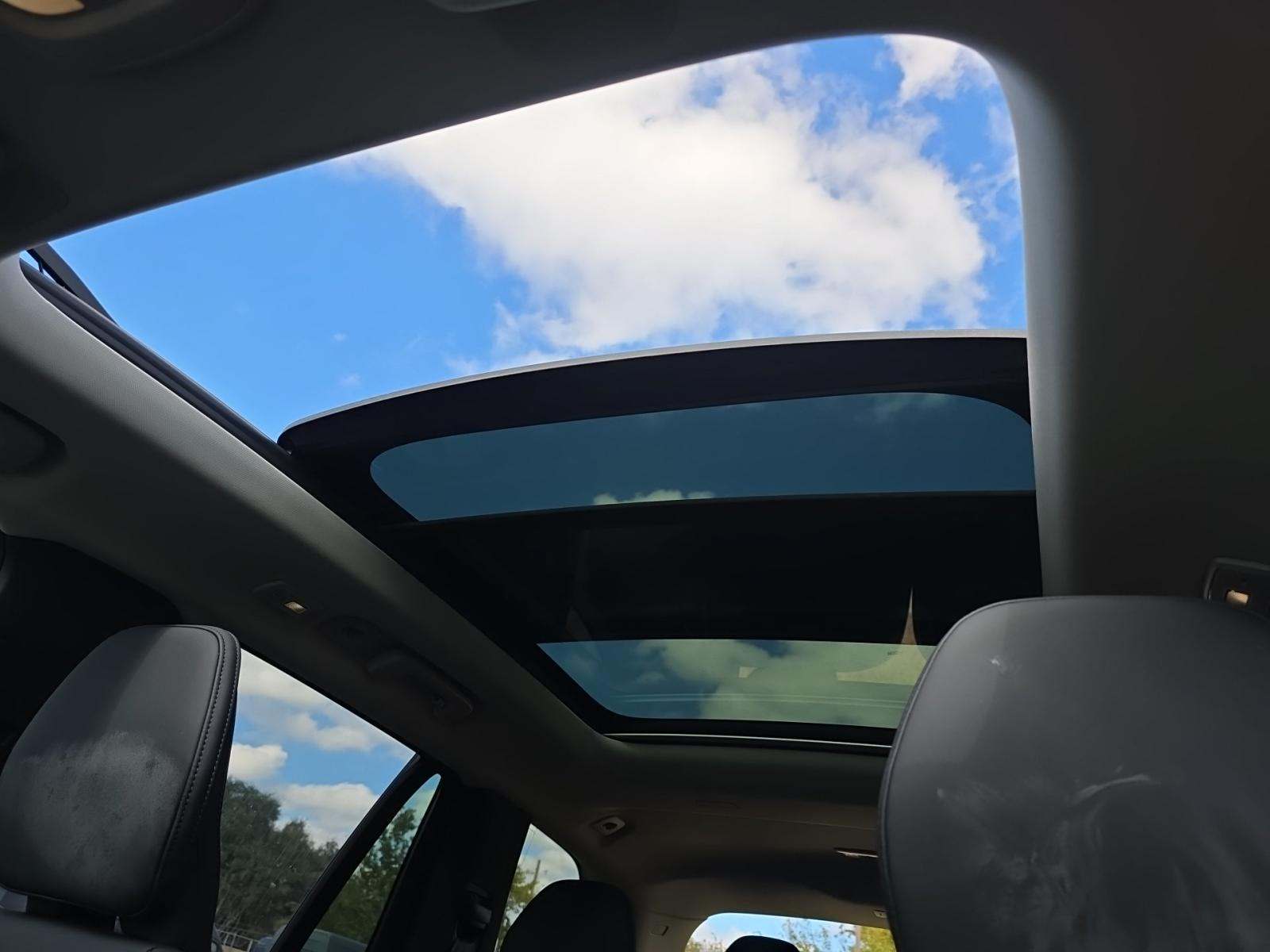 2025 Volvo XC90 B6 Plus AWD