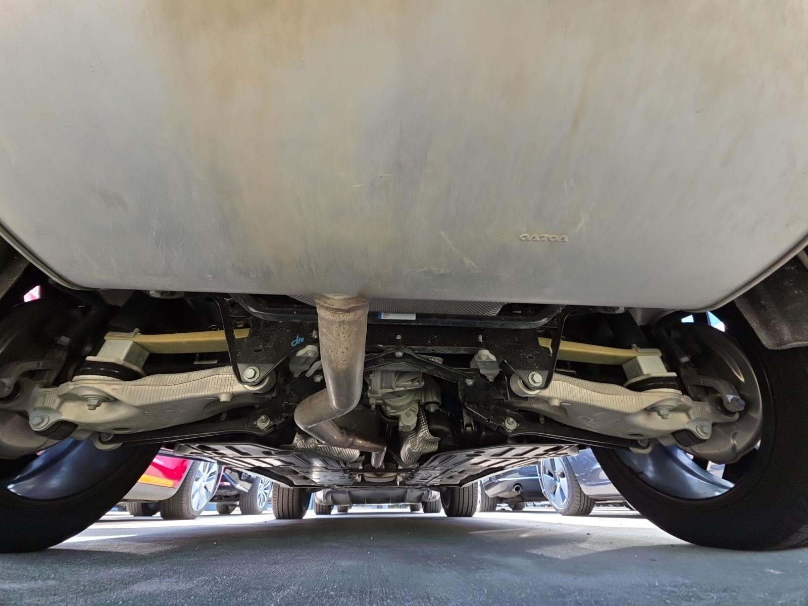 2025 Volvo XC90 B6 Plus AWD