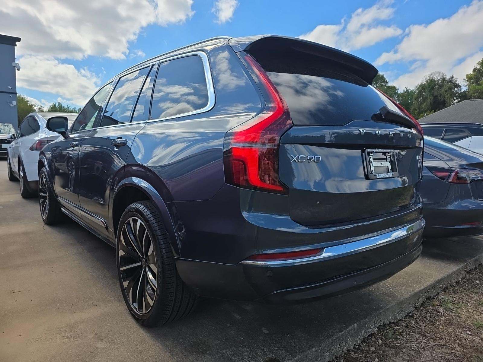 2025 Volvo XC90 B6 Plus AWD