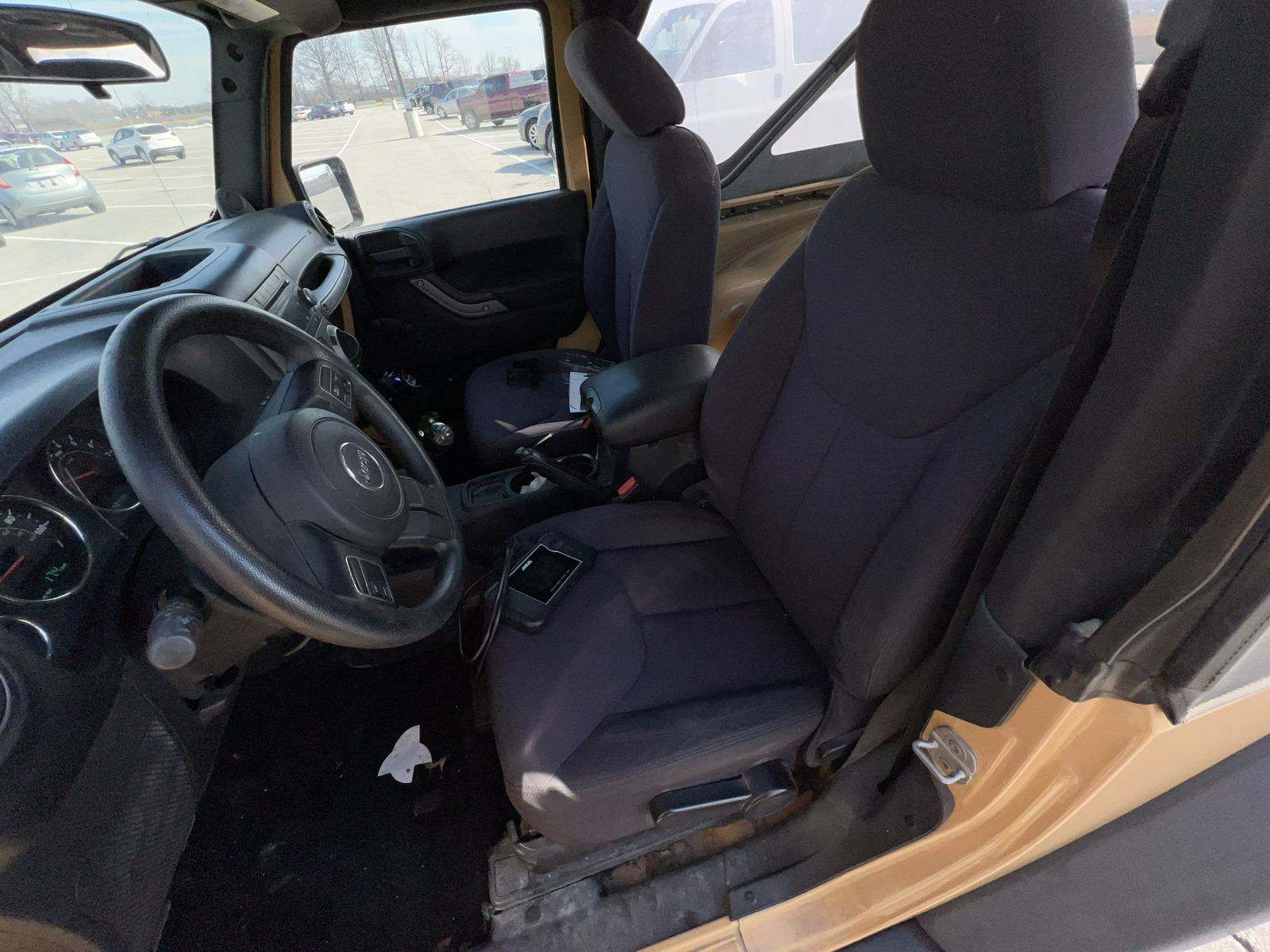 2013 Jeep Wrangler Sport AWD