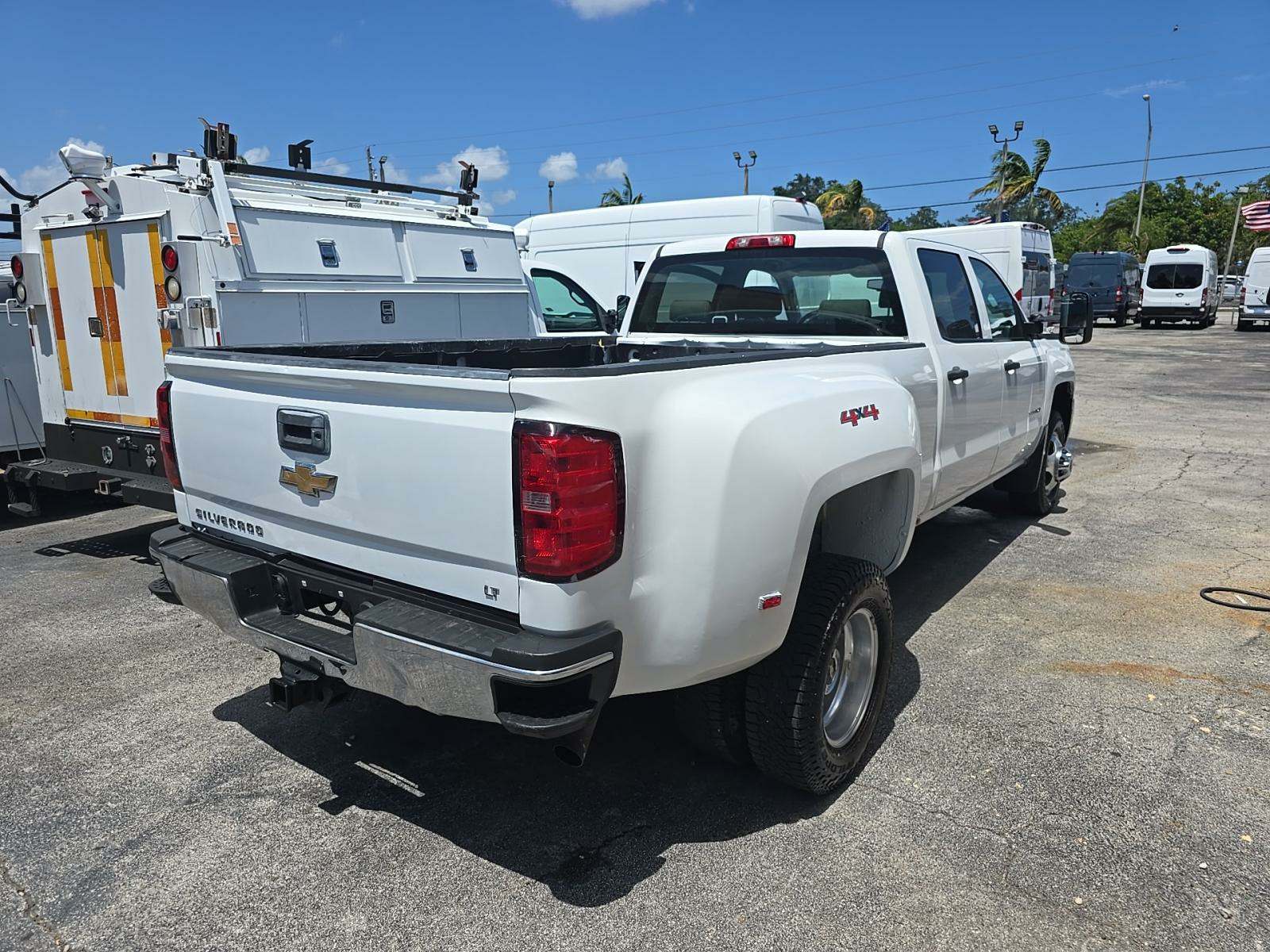 2015 Chevrolet Silverado 3500HD LT AWD