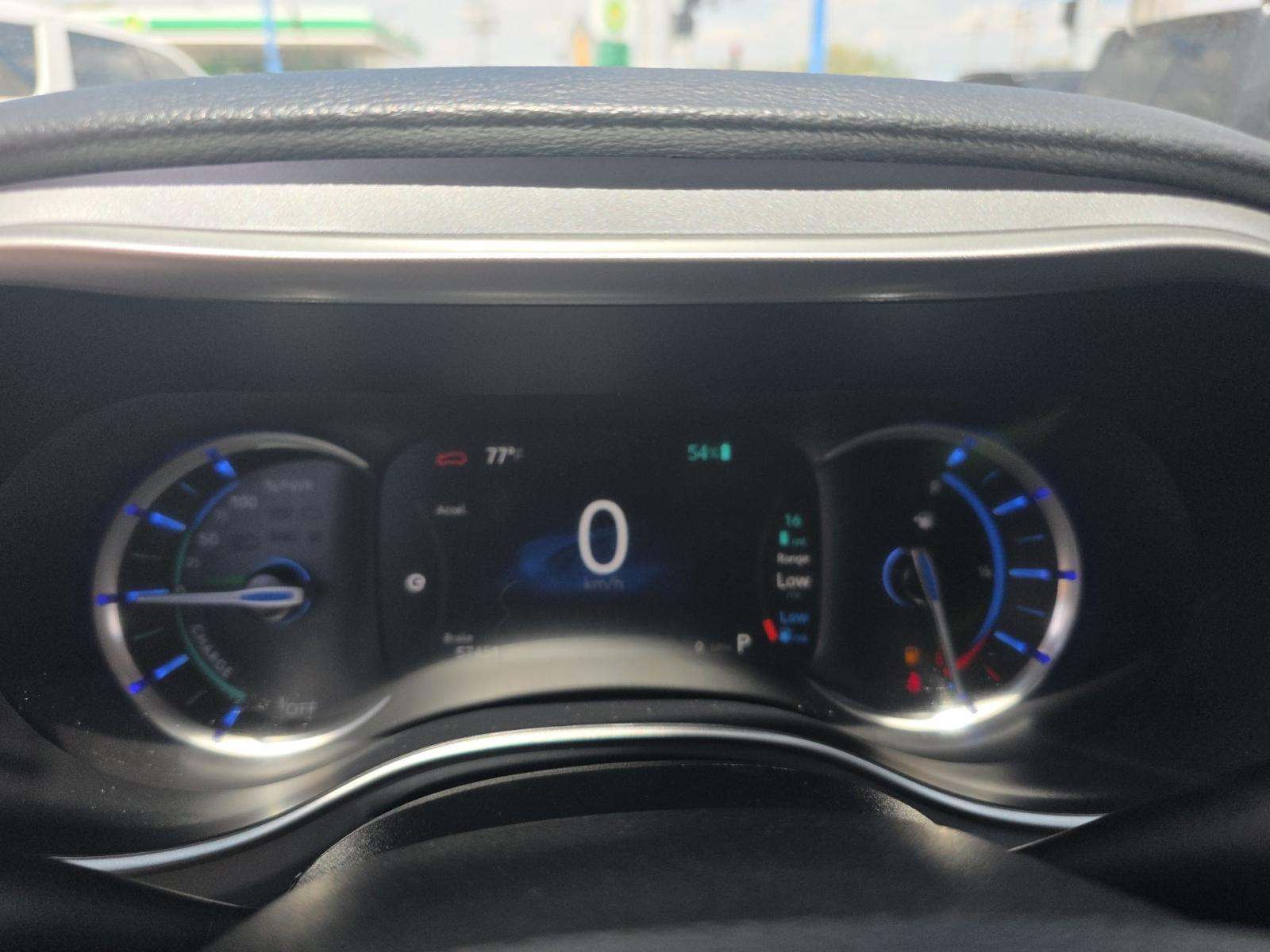 2024 Chrysler Pacifica Hybrid Select S Appearance FWD