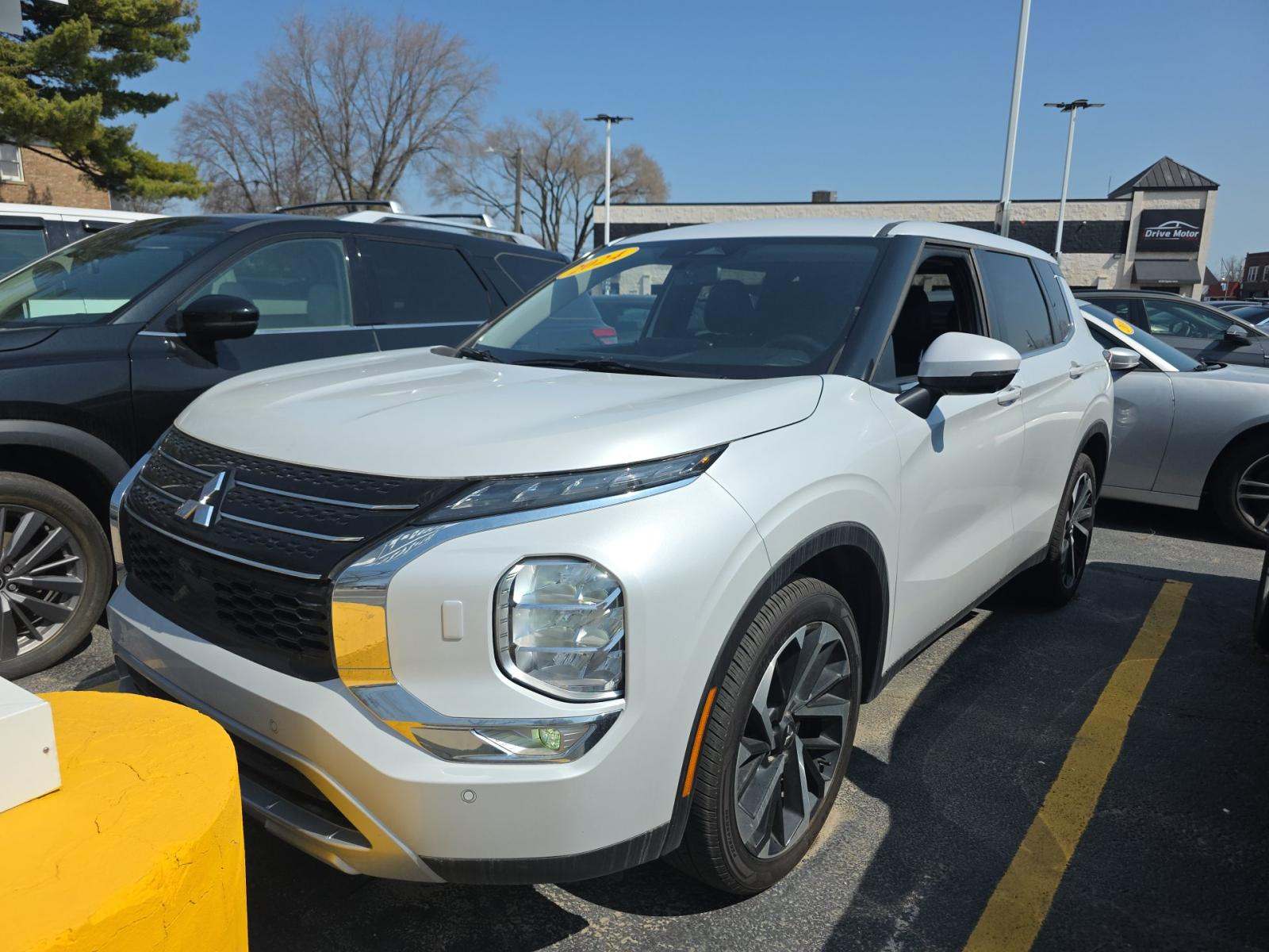 2024 Mitsubishi Outlander SE AWD