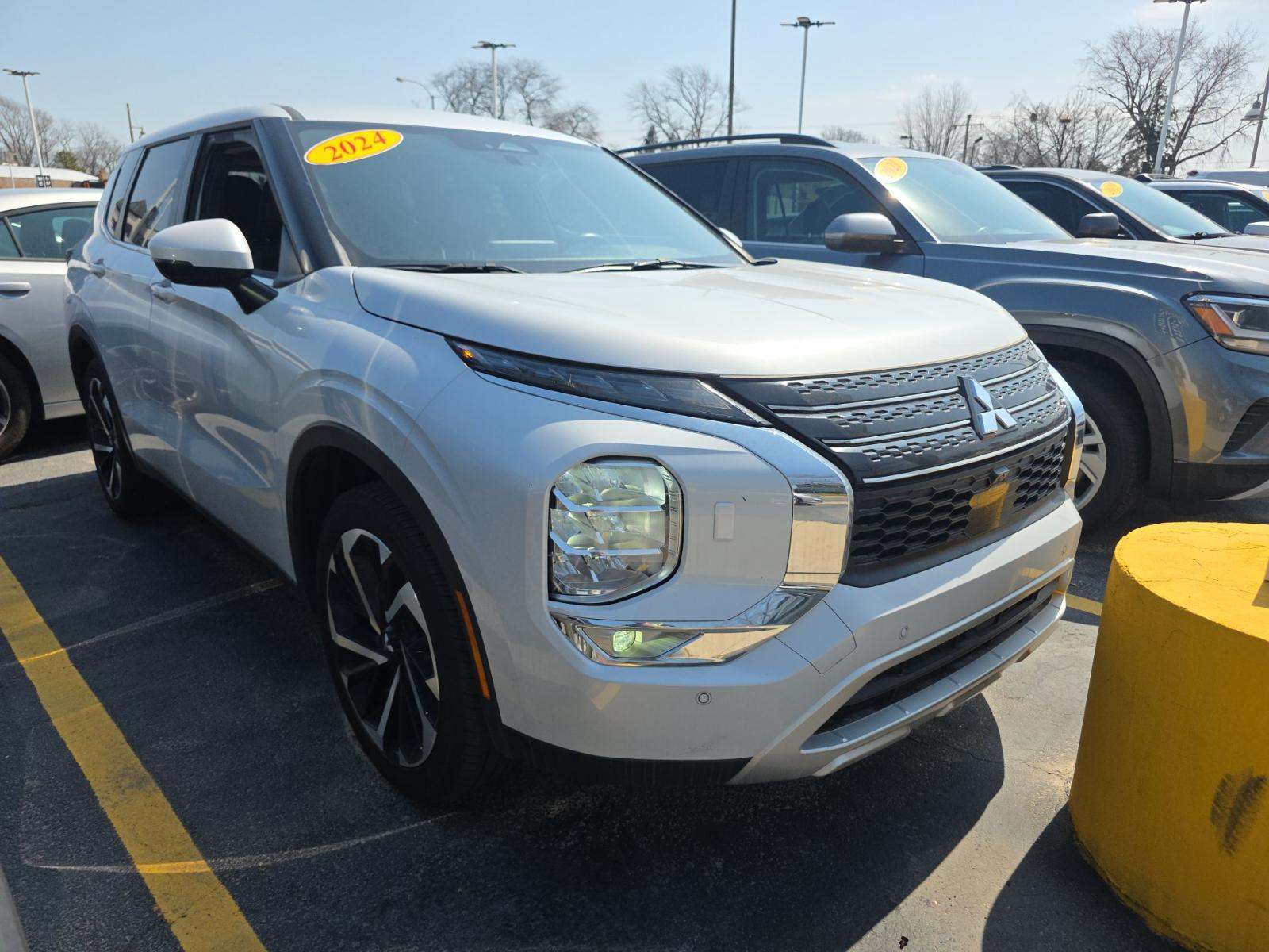 2024 Mitsubishi Outlander SE AWD