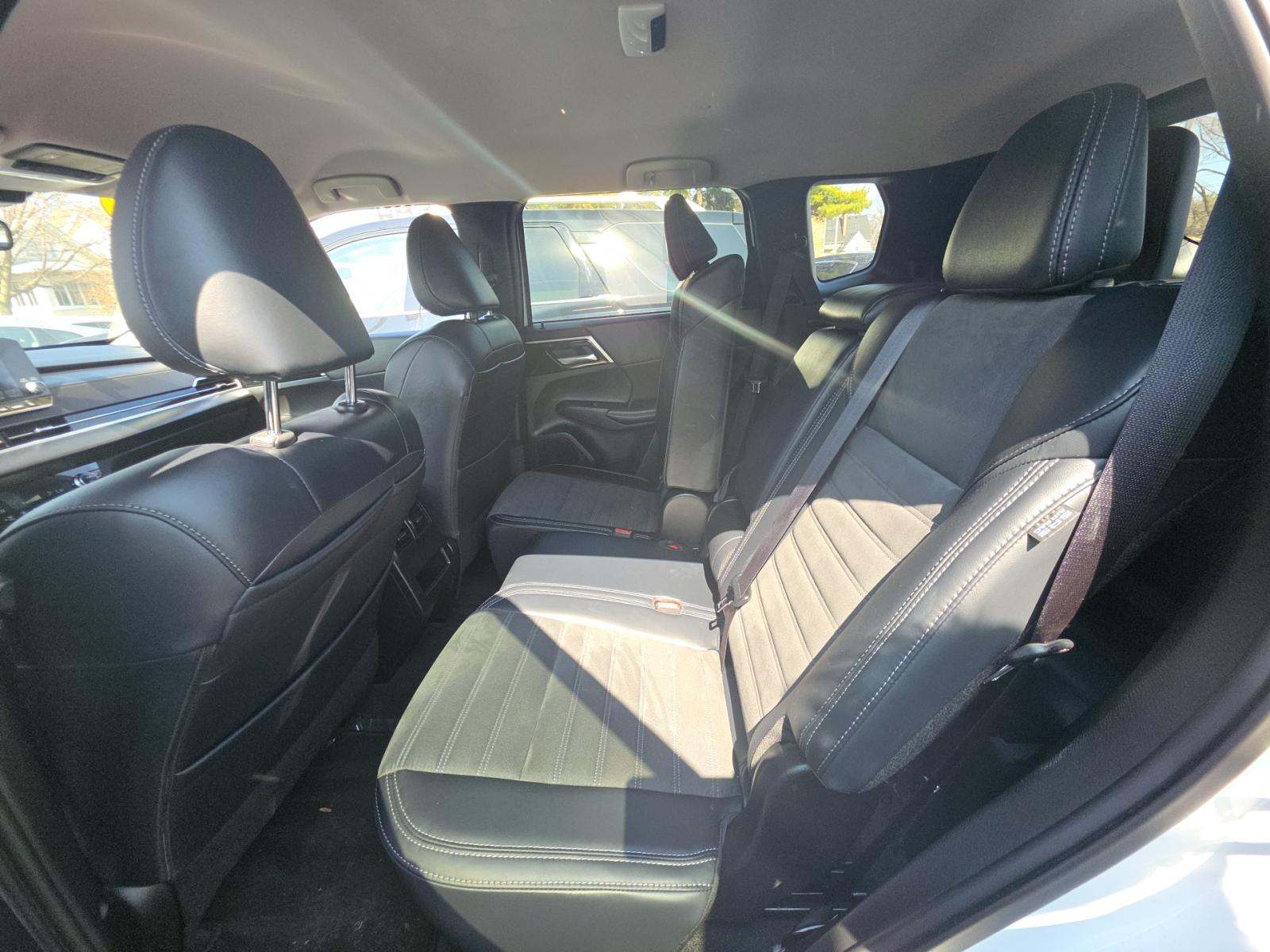 2024 Mitsubishi Outlander SE AWD