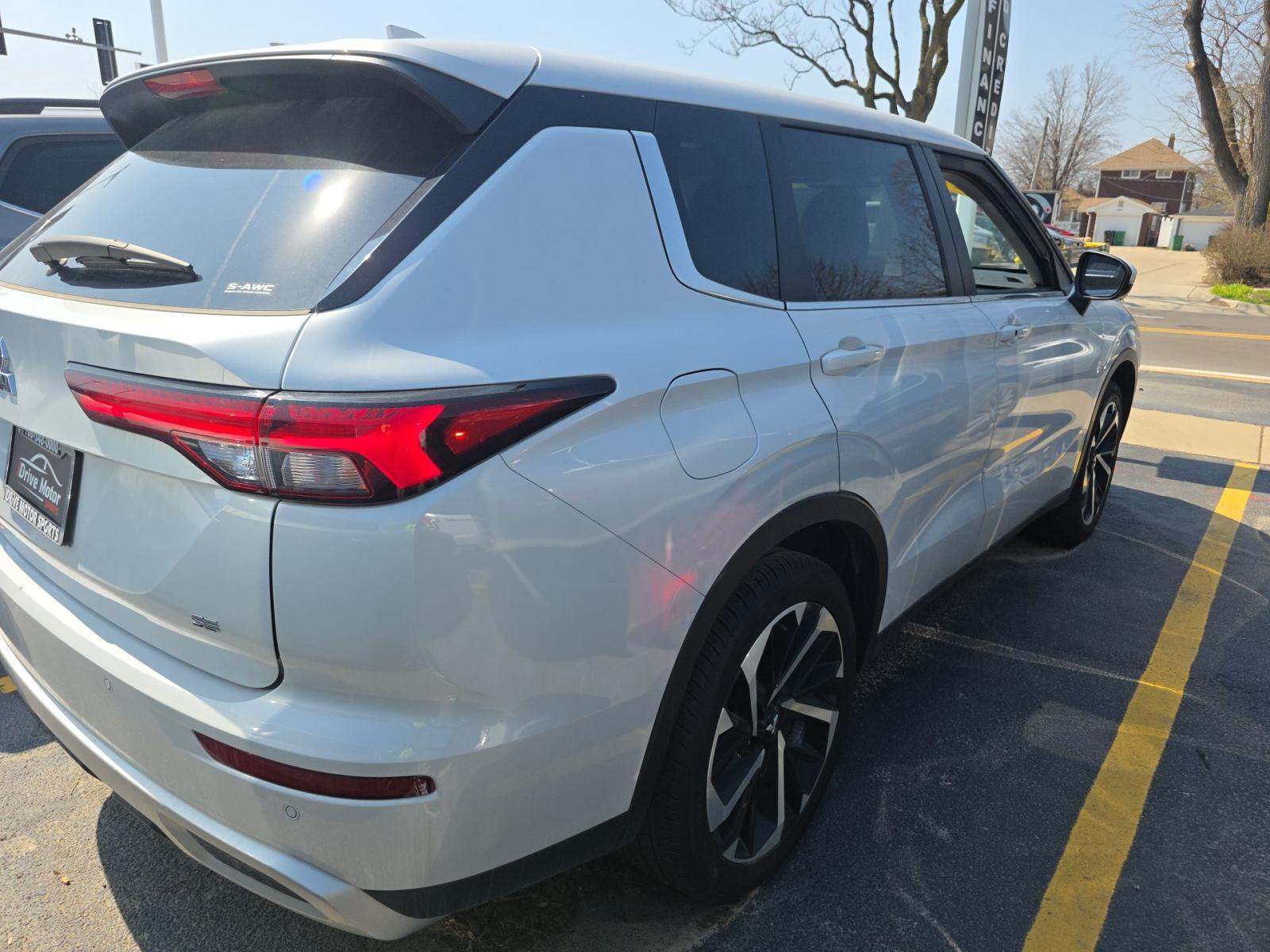 2024 Mitsubishi Outlander SE AWD