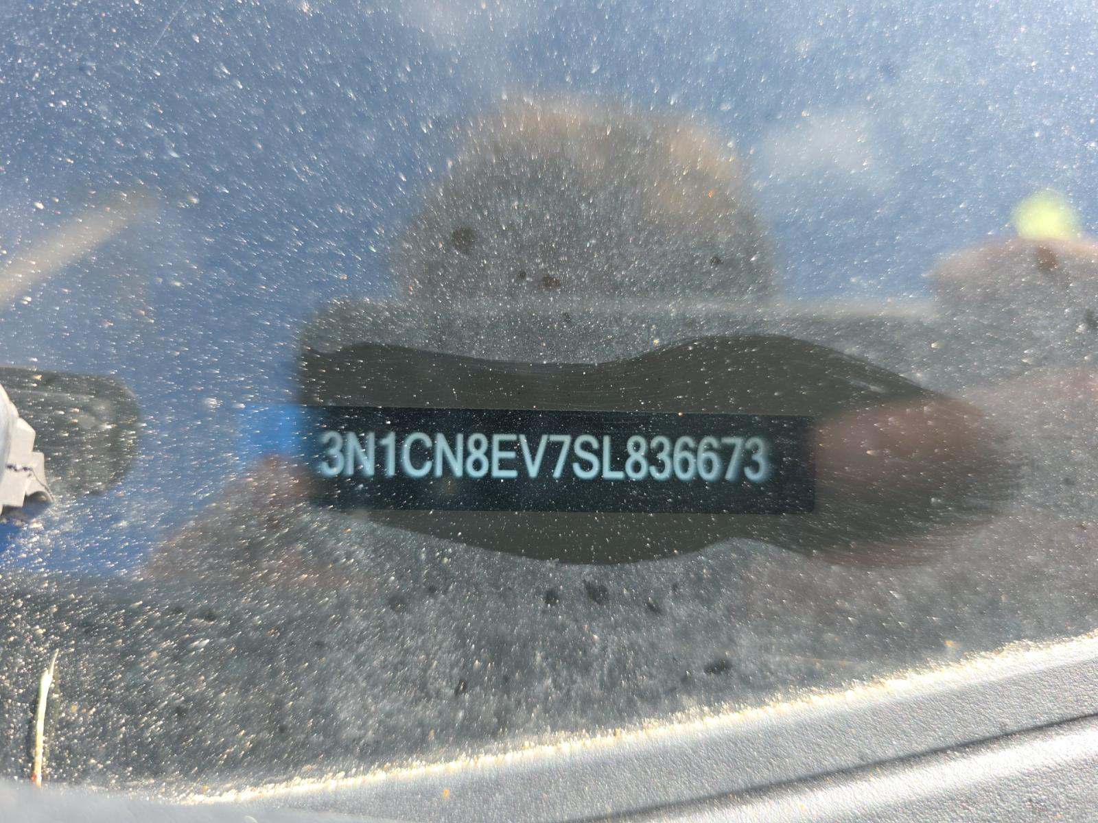 NISSAN VERSA - 5