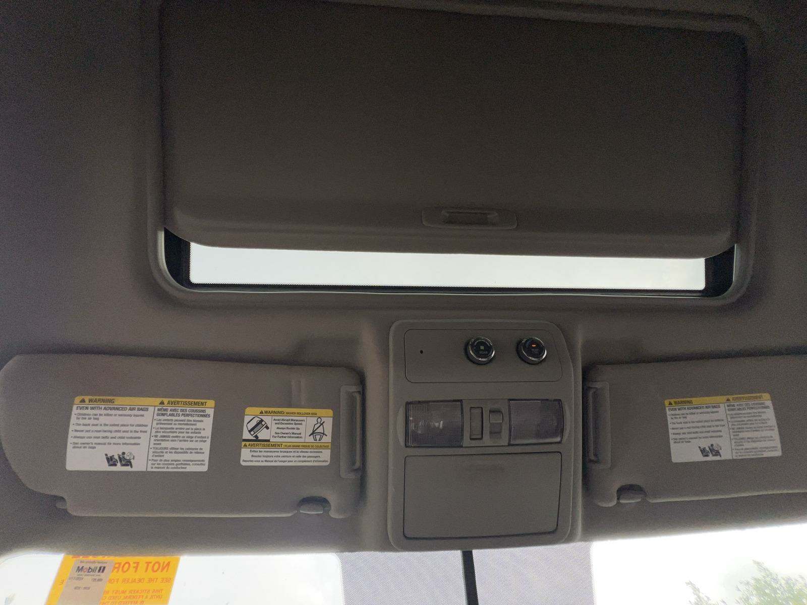 2012 Nissan Pathfinder LE RWD