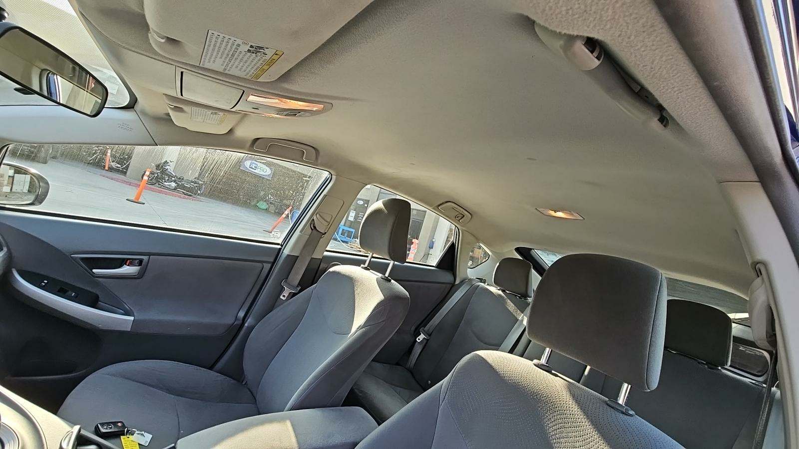 2011 Toyota Prius III FWD