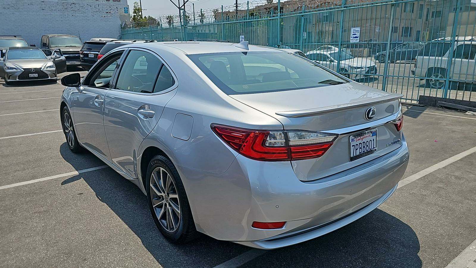 2016 Lexus ES ES 300h FWD