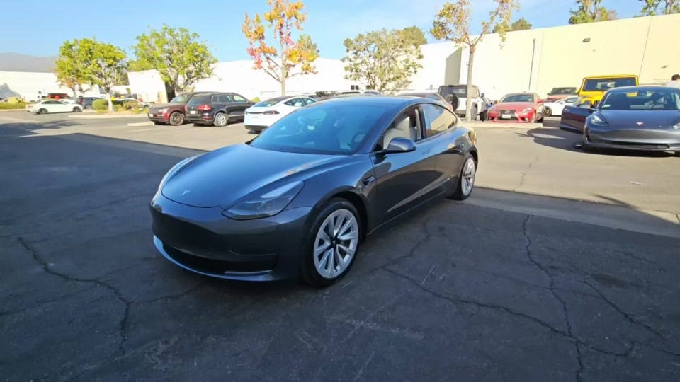 2021 Tesla Model 3 Standard Range Plus