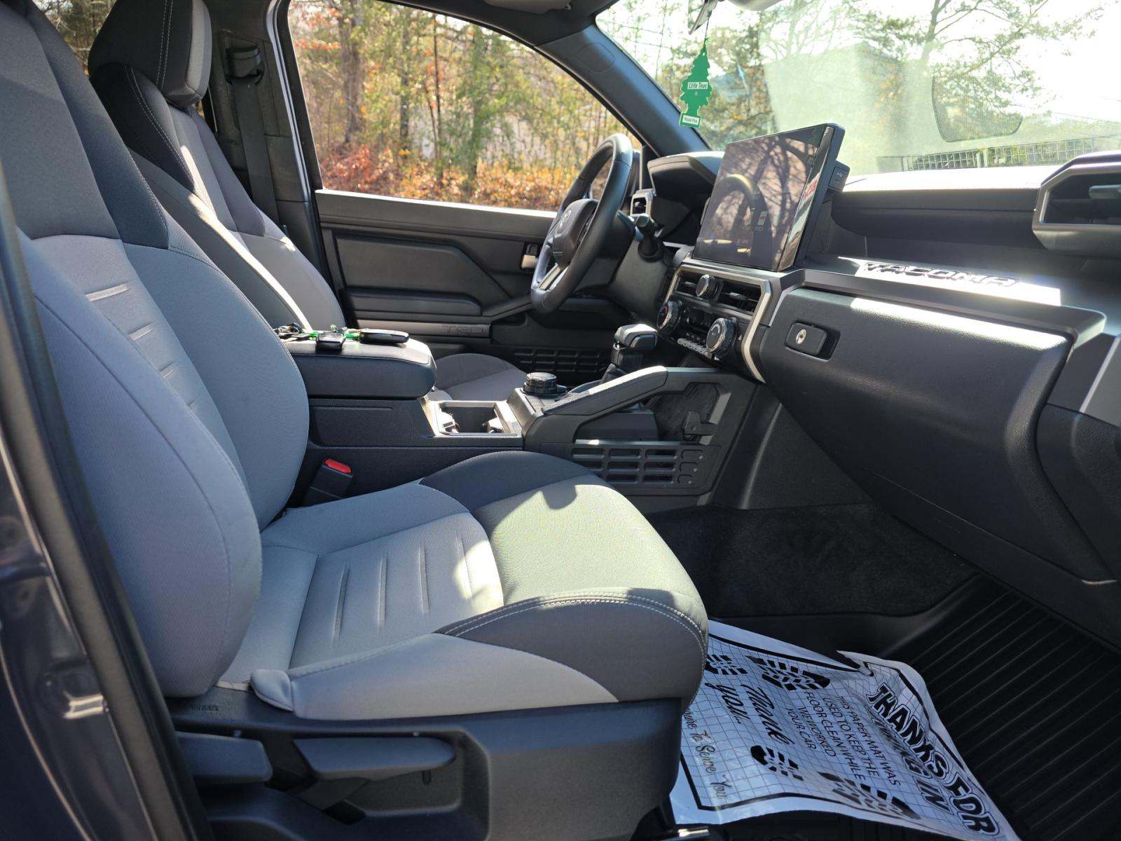 2024 Toyota Tacoma TRD Sport AWD