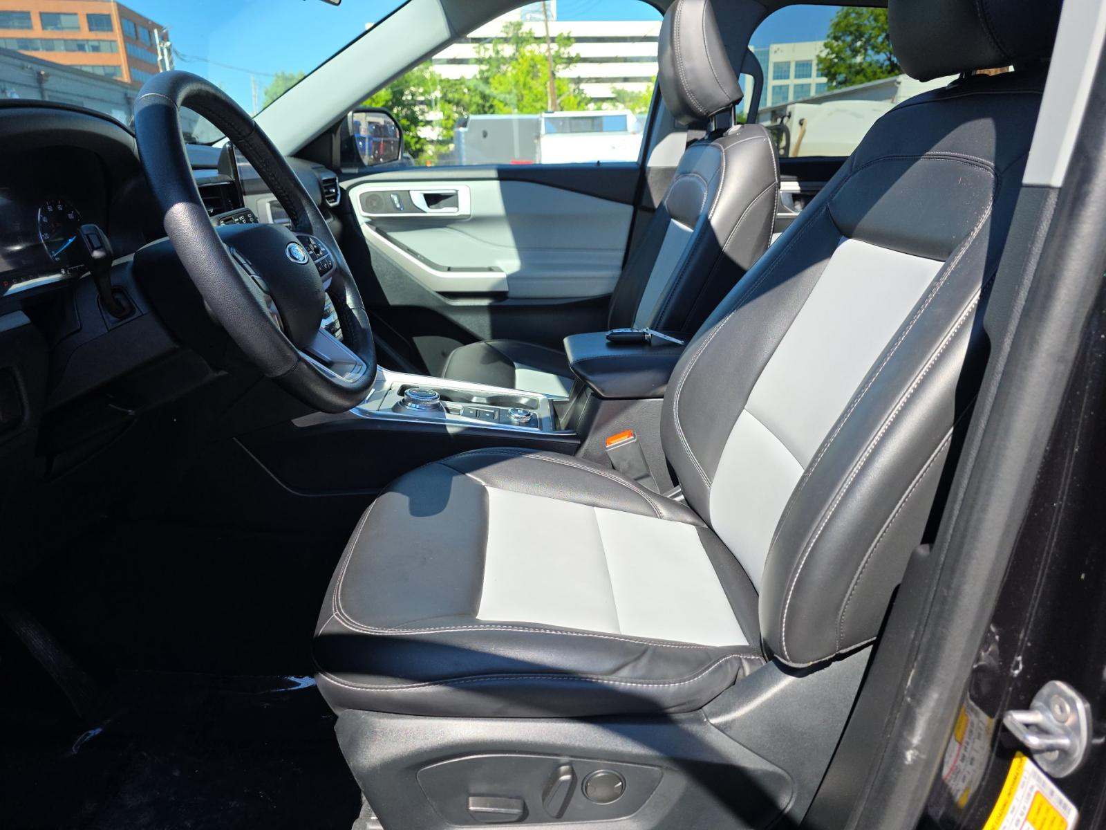 2023 Ford Explorer XLT AWD