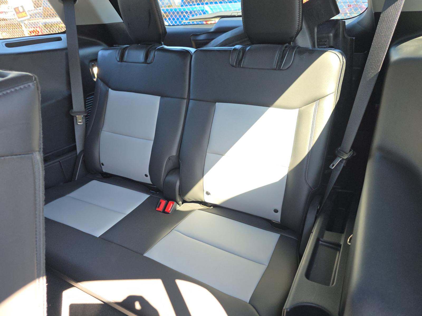 2023 Ford Explorer XLT AWD
