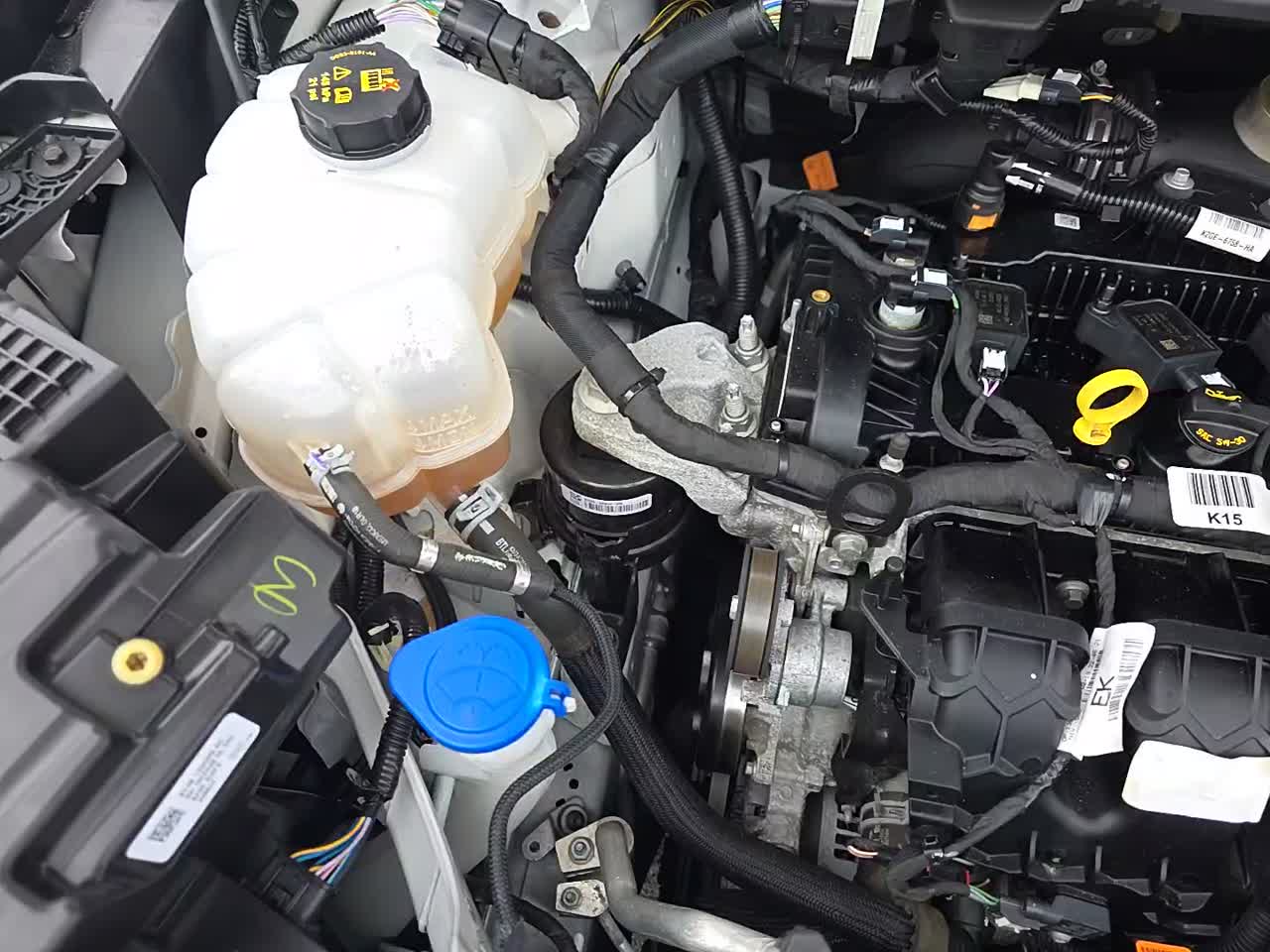 2021 Ford Edge SE FWD