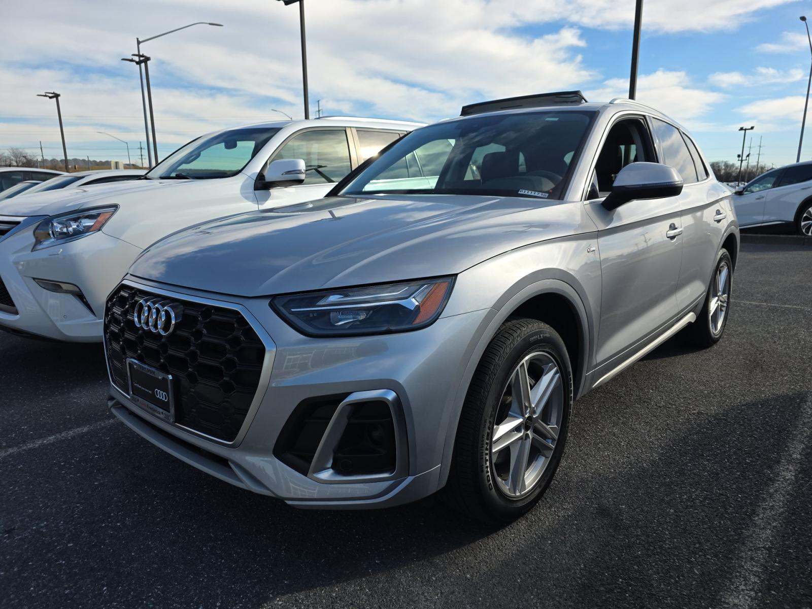 2024 Audi Q5 e Plug-In Hybrid S line Premium 55 TFSI