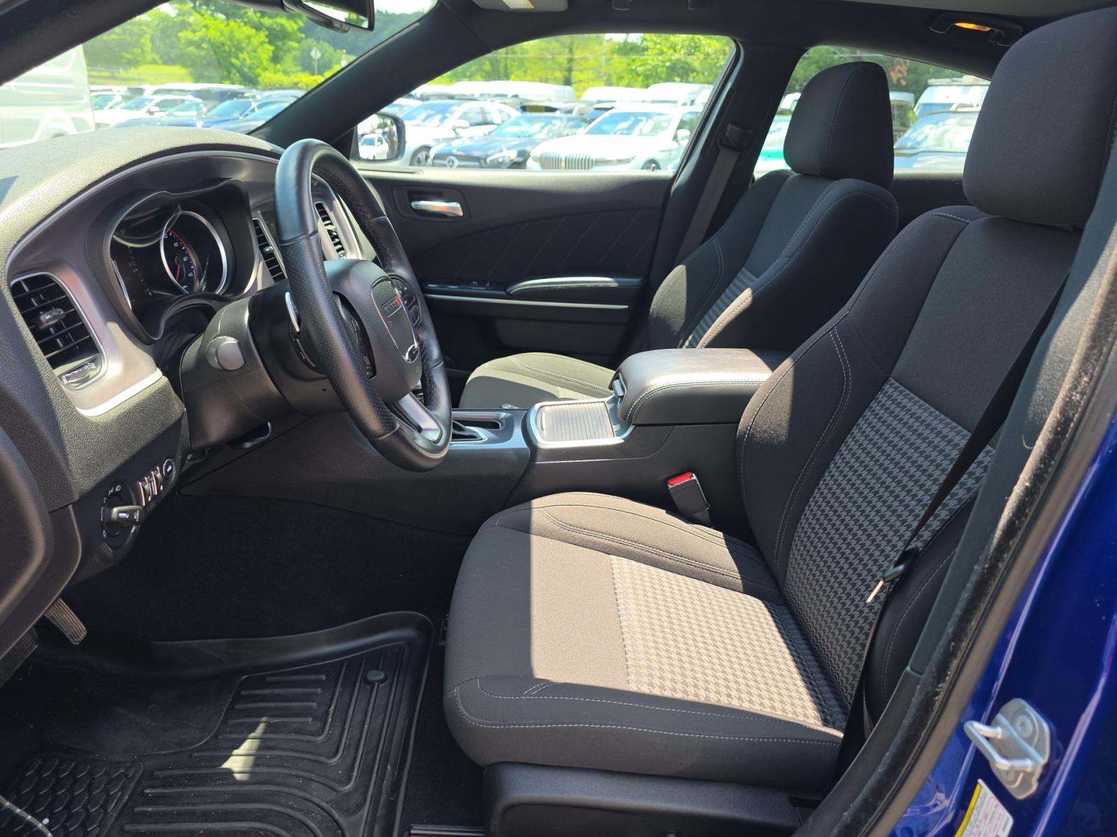2021 Dodge Charger SXT AWD