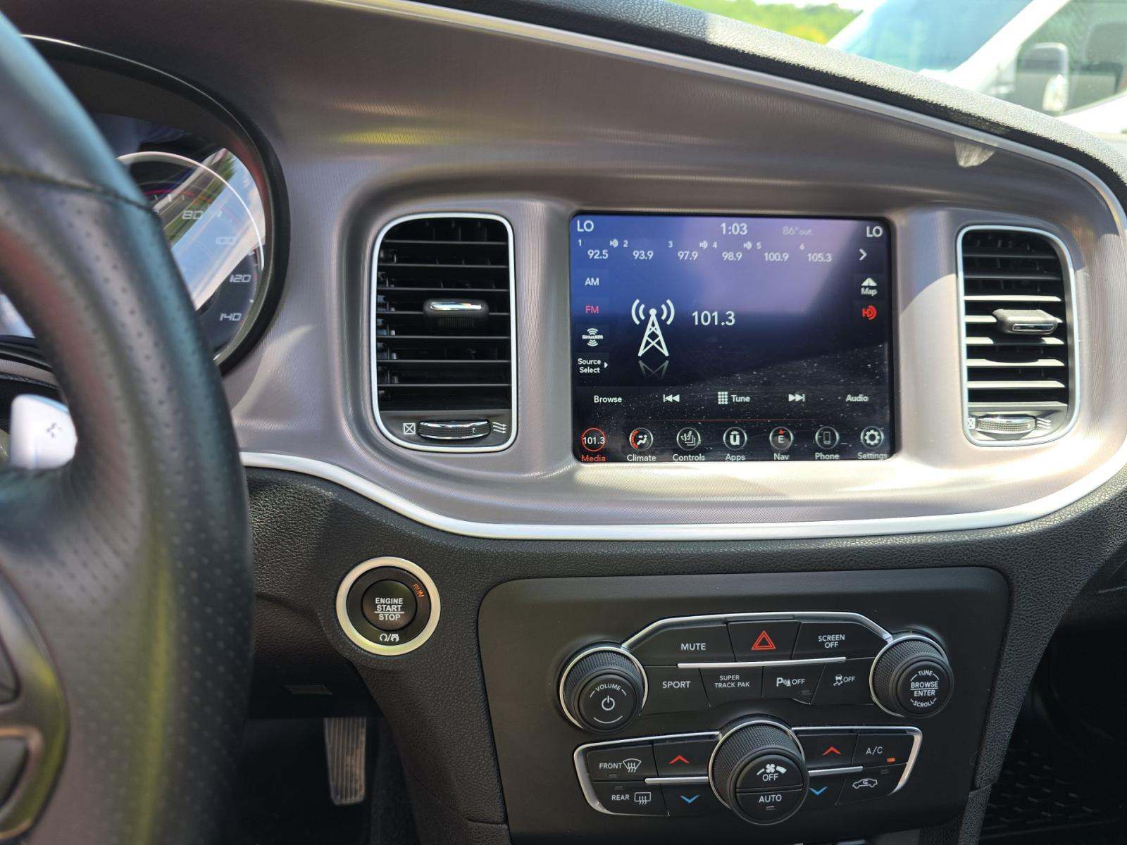 2021 Dodge Charger SXT AWD