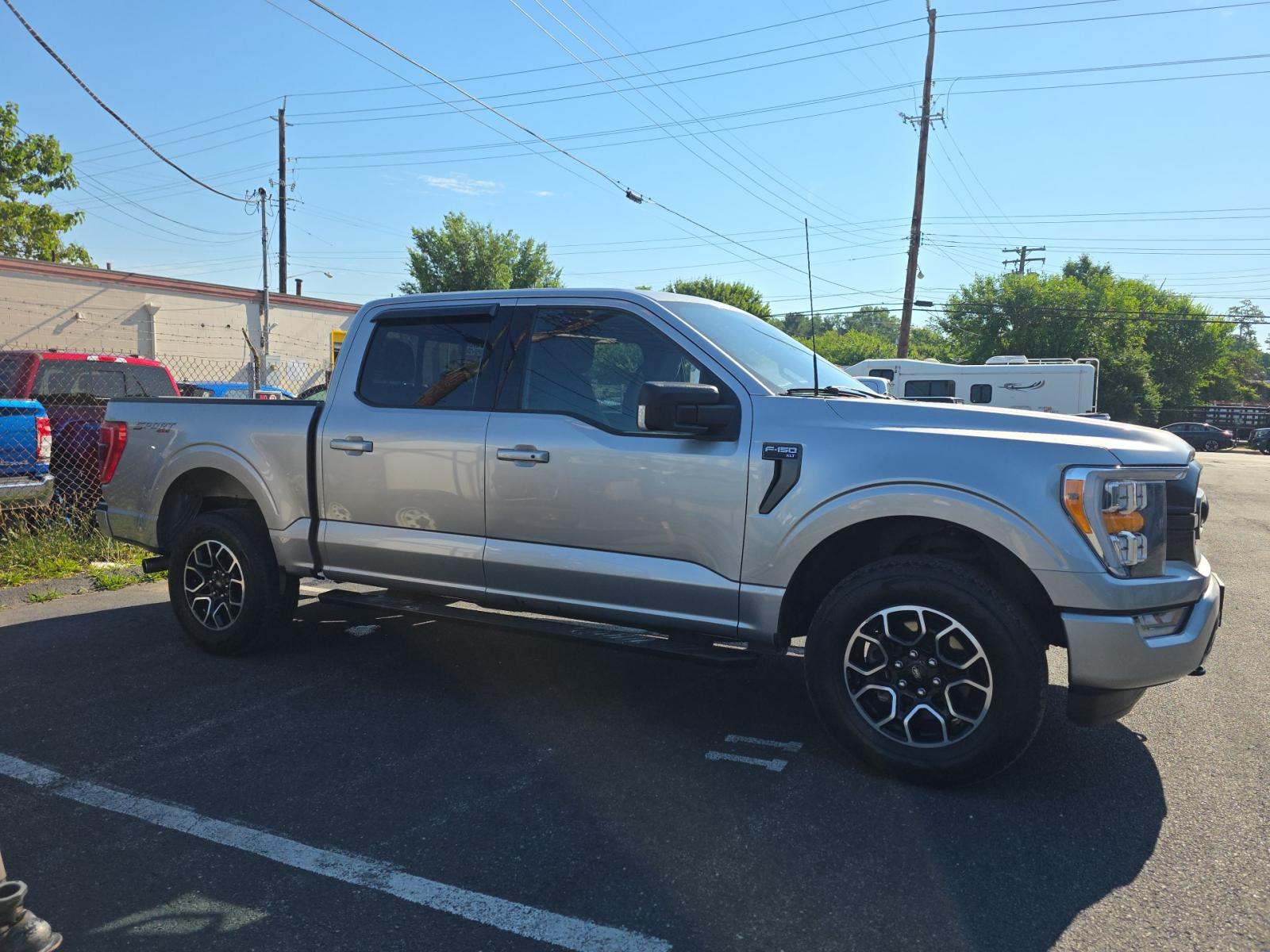 2023 Ford F-150 XLT AWD