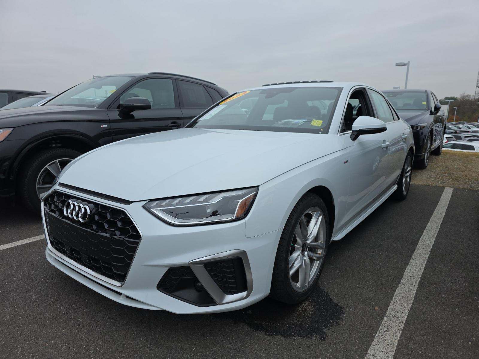 2022 Audi A4 Sedan S line Premium Plus