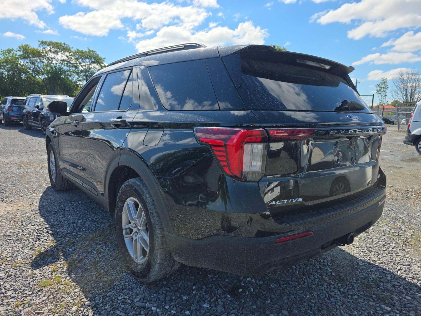 FORD EXPLORER - 2
