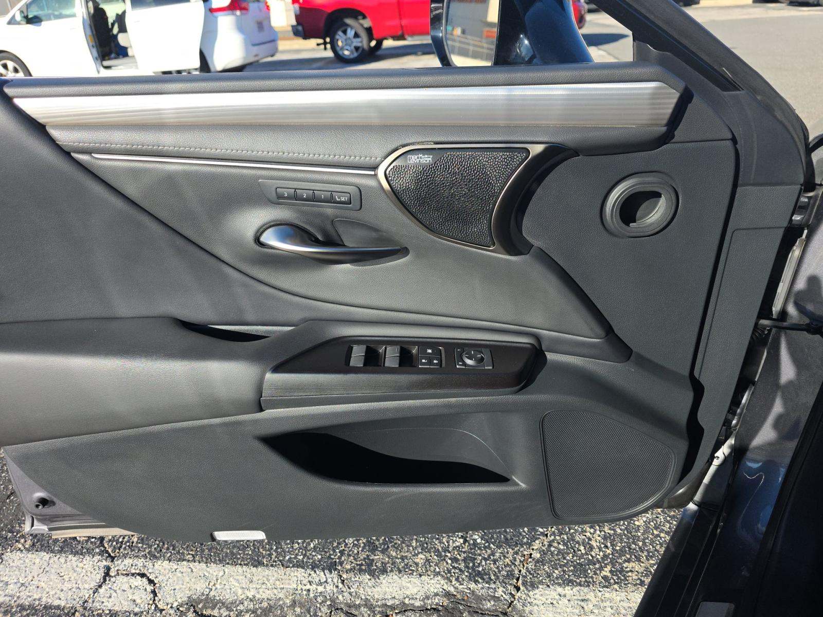 2019 Lexus ES ES 350 F SPORT FWD