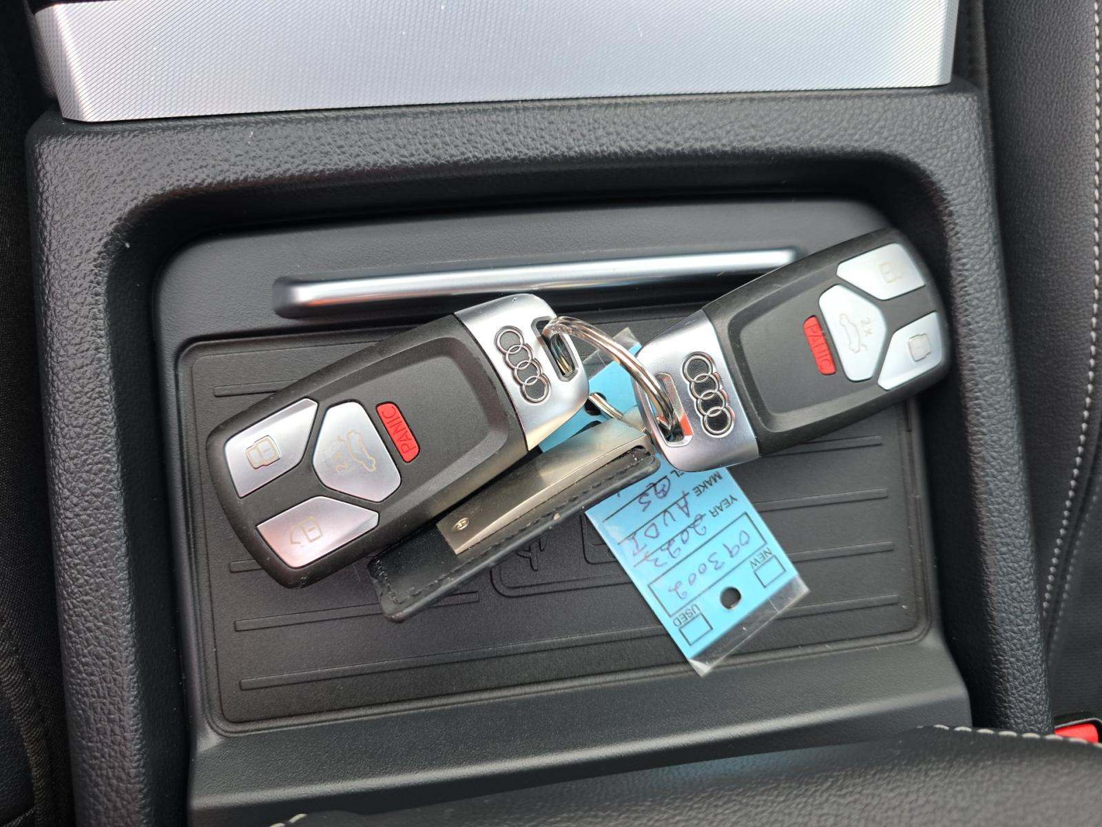 2023 Audi Q5 S line Prestige AWD