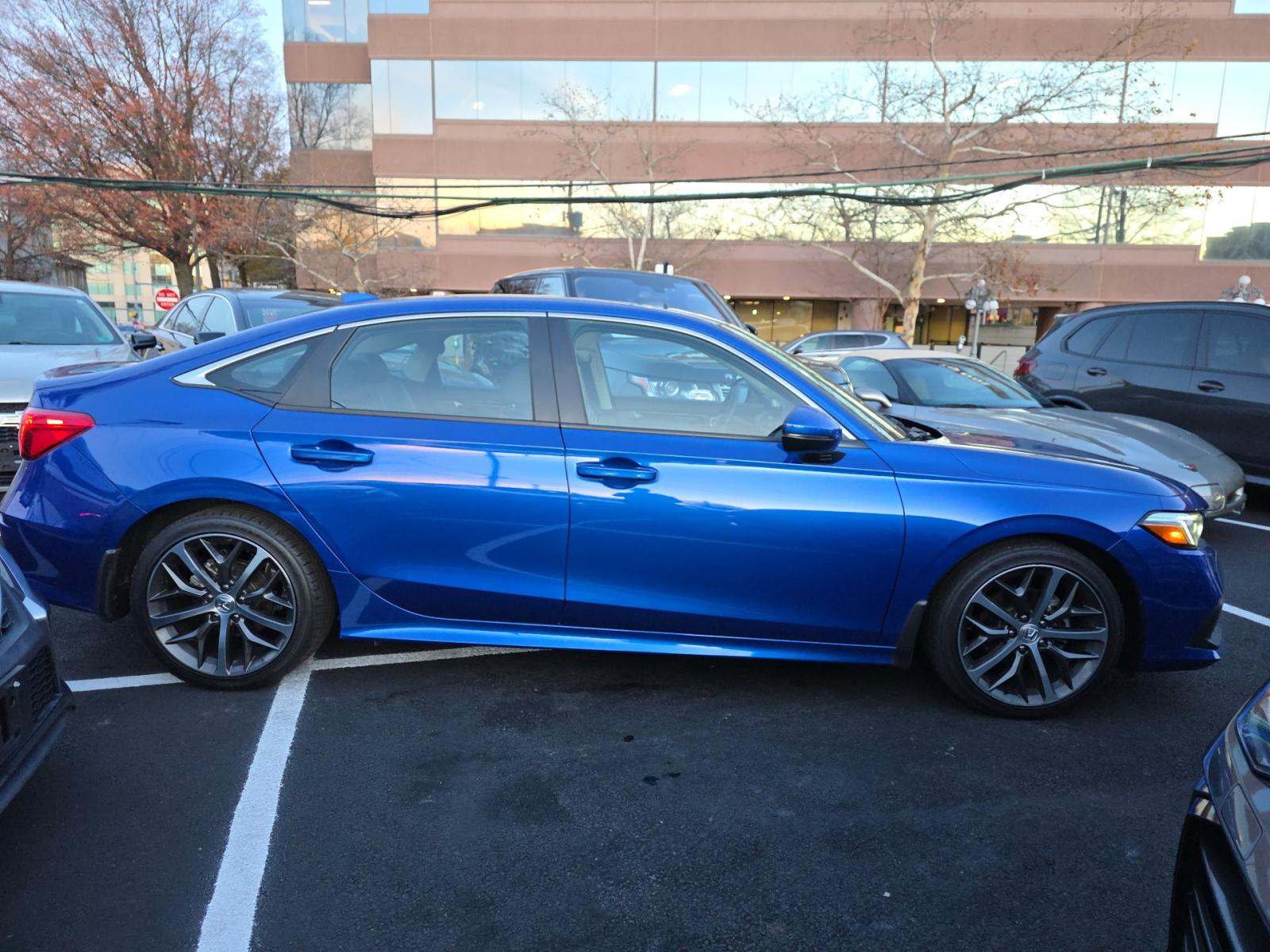 2023 Honda Civic Touring FWD